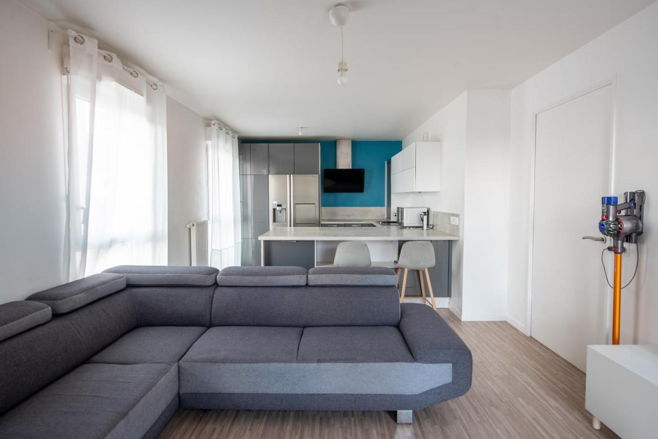 Appartements De 2 Ou 3 Chambres A 40 Minutes De Paris Courcouronnes 外观 照片