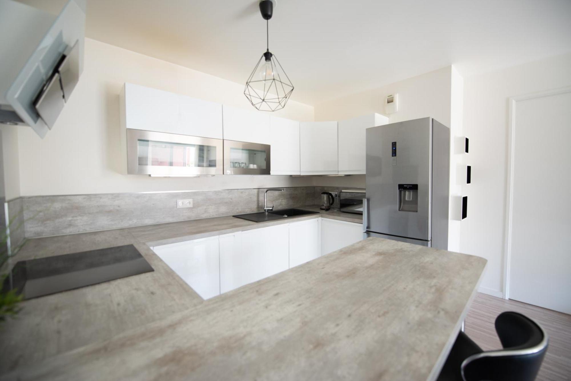 Appartements De 2 Ou 3 Chambres A 40 Minutes De Paris Courcouronnes 客房 照片