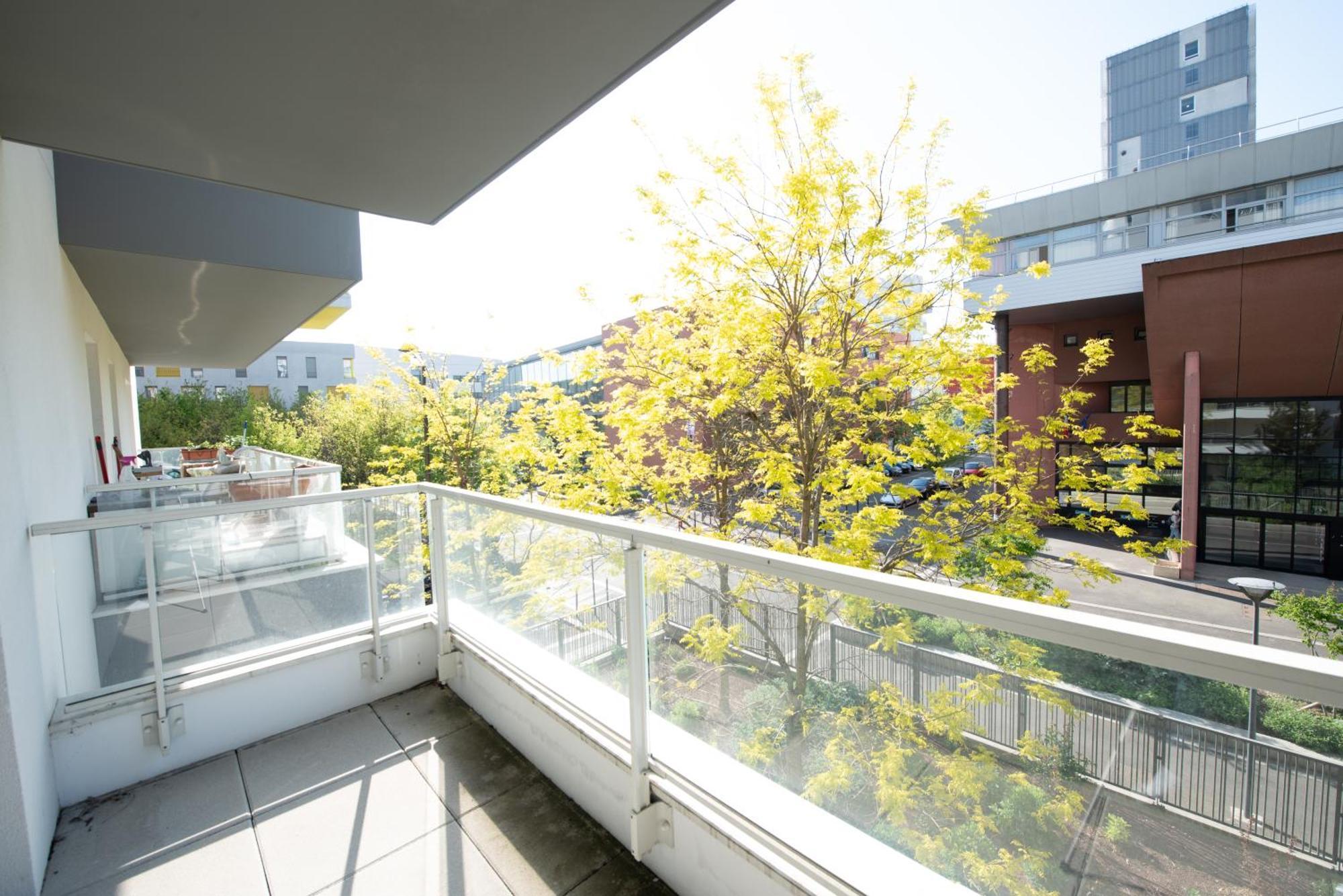 Appartements De 2 Ou 3 Chambres A 40 Minutes De Paris Courcouronnes 客房 照片